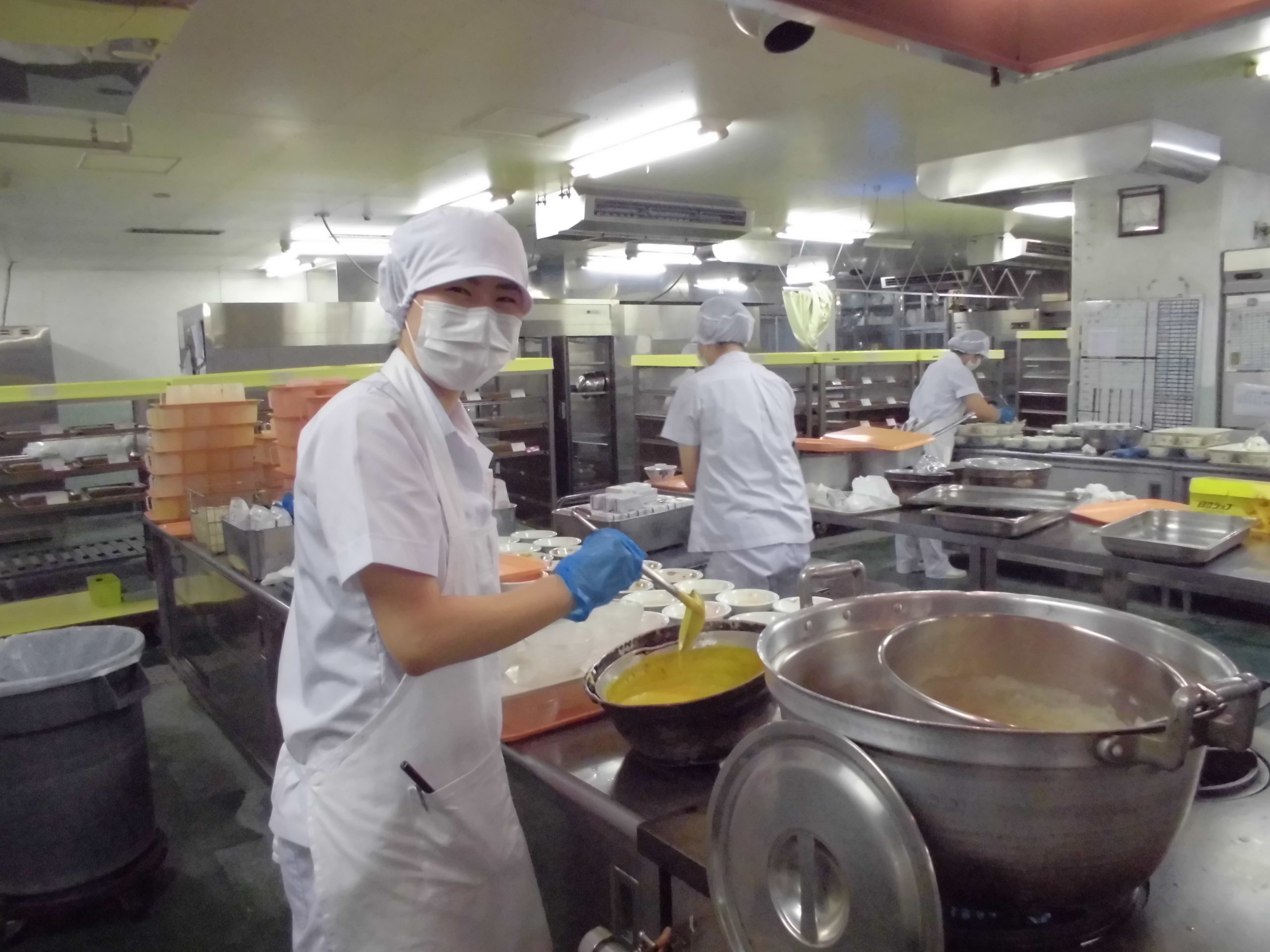 病院直営の調理補助